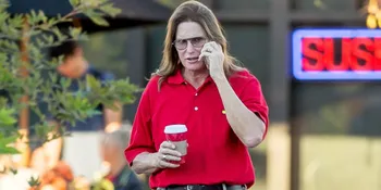 [FOTO] Ayah Kim Kardashian Benar-Benar Menjelma Jadi Wanita