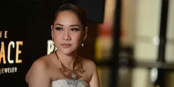 Foto Bareng Siwon Super Junior, Bunga Citra Lestari Bikin Fans Cemburu