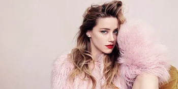 [FOTO] Begini Jadinya Jika Amber Heard 'Lupa' Tutup Ritsleting