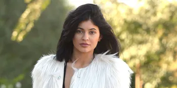 [FOTO] Belum Ditempati, Kylie Jenner Jual Mansion Mewahnya 72 M