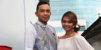 FOTO: Berangkat ke Brunei, Rina Nose Gandeng Mesra Fakhrul Razi