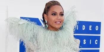 FOTO: Beyonce Knowles Ajak Sang Putri Hadiri MTV VMA 2016, Cute!