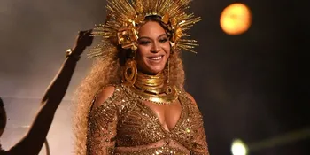 [FOTO] Beyonce Pamer Perut Rata Usai Melahirkan Bayi Kembar