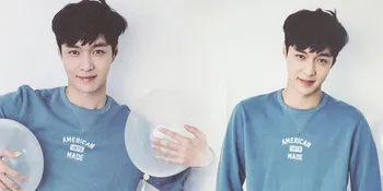 FOTO: Bikin Fans Khawatir, Lay EXO Mendadak Pingsan di Bandara