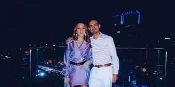 Foto Bunga Citra Lestari Temani Jenazah Ashraf Sinclair, Sedih Termenung Tatapan Kosong Hingga Tak Bisa Keluarkan Air Mata