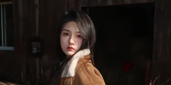 Foto Close Up Song Zuer dengan Balutan Makeup, Cantiknya Gak Ketolong