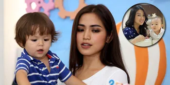 FOTO: Cute! Baby El Cium Pipi dan Towel-Towel Thalia Onsu