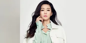 [FOTO] Dandan Sporty, Jun Ji Hyun Tetap Cantik & Stunning