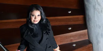 [Foto] Demi Bruno Mars, Rossa Potong Rambut