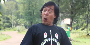 Foto di Surat Suara Pemilu Viral Karena Pose Kocak, Ternyata Itu Keinginan Komeng Sendiri