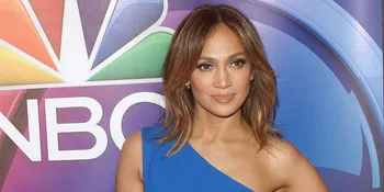 FOTO: Dikabarkan Serius, Jennifer Lopez Kencan Dengan Pacar Baru