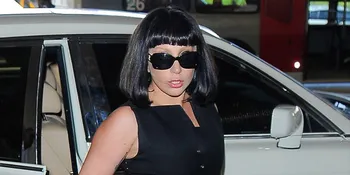 [FOTO] Duel Fashion Cantik Lady Gaga dan Adiknya, Siapa Juaranya?