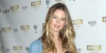 [FOTO] Hamil 7 Bulan, Baby Bump Behati Prinsloo Tak Terlihat Dari Depan