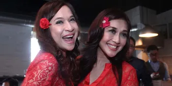 [Foto] Hot In Red, Paramitha Rusady dan Sylvana Herman
