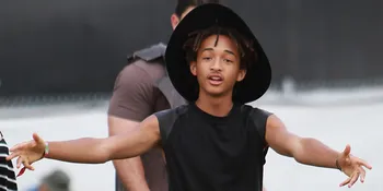 [FOTO] Inikah Satu-Satunya Sepasang Sepatu Milik Jaden Smith?