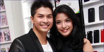 [Foto] Inilah Bukti Pernikahan Chelsea & Glenn Benar-Benar Dekat