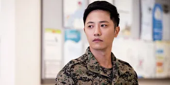 [FOTO] Jin Goo Liburan ke Paris, Makin Ganteng &#38; Stylish