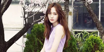 Foto Jutek 'Ice Princess' Krystal f(x) Tetap Cantik Maksimal