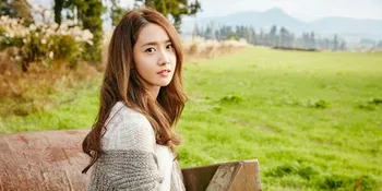 [FOTO] Kipas-Kipas Kepanasan, Yoona SNSD Cute Banget