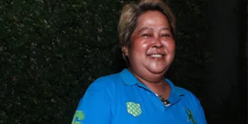 FOTO: Lama Tak Kelihatan, Suti Karno 'Atun' Ternyata Jualan Bakso