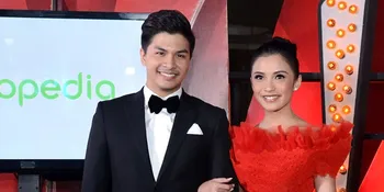 [FOTO] Makan Malam di Cable Car, Glenn & Chelsea Ciuman Mesra