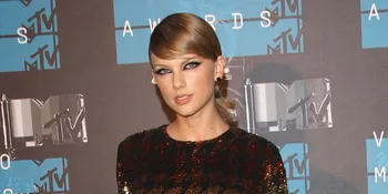 [FOTO] Make Up Belepotan, Taylor Swift Gagal Pukau Dunia