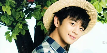 [FOTO] Manisnya... Saat Oh Yeon Seo Tidur di Pundak Minho SHINee!