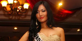 [Foto] Maria Selena Tampil Setengah Telanjang?