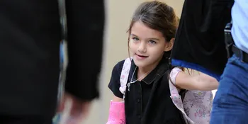 [FOTO] Masih Kecil, Suri Cruise Sudah Pintar Dandan Sendiri