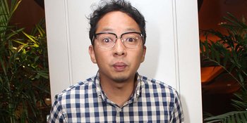 [Foto] Meme Lucu Para Pemain Film 'JOMBLO' Hebohkan Netizen!