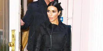 [FOTO] Mengerikan, Wajah Kim Kardashian Nyaris Tak Dikenali