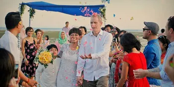 FOTO: Menikah Lagi, Riyanni Djangkaru Gelar Pesta Cantik di Bali