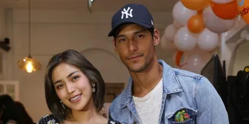 Foto Mesra Jessica Iskandar dan Richard Kyle di Bali, Hasil Jepretan El Barrack