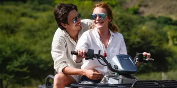 [FOTO] Nyaris Dibunuh Sang Tunangan, Lindsay Lohan Jadi Stress?