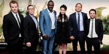 [Foto] 'PACIFIC RIM' Tayang Perdana di Inggris