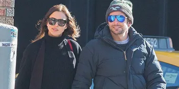 [FOTO] Pakai Cincin, Irina Shayk Sudah Dilamar Bradley Cooper?