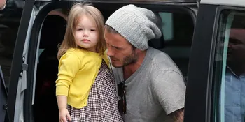 [FOTO] Pasang Wajah Jelek, Harper Beckham Tetap Bikin Gemas!
