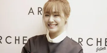 [FOTO] Pemotretan, Tiffany SNSD Pamerkan Pesona Dewasa Dalam