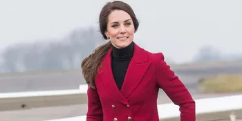 [FOTO] Penampakan Perut Buncit Kate Middleton Akhirnya Tertangkap Kamera