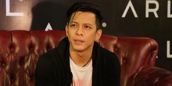 [Foto] Penampilan Baru Ariel, Rambut Perak!