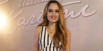 [FOTO] Photoshoot Cantik, Cinta Laura Pamer Punggung Mulus