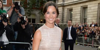 [FOTO] Pippa Middleton Tertangkap Mesra di Depan Umum