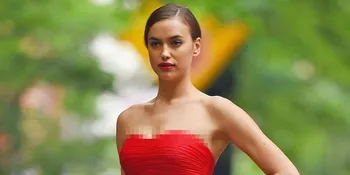 [FOTO] Pose Berani, Bagian Pribadi Irina Shayk Terekspos