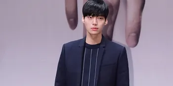 FOTO: Pulang Dari China, Ahn Jae Hyun Tampak Pucat Nggak Sehat?