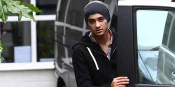 [FOTO] Punya Tato Baru di Wajah, Zayn Malik Bikin Fans Heboh