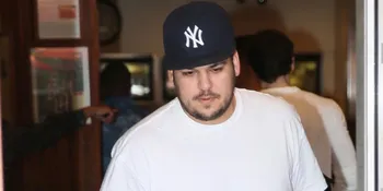 [FOTO] Rob Kardashian Jual Rumah Pertamanya Seharga 32 Miliar