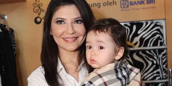 [Foto] Saat Kenzou Tak Mau Kalah Keren Dari Teuku Rasyya