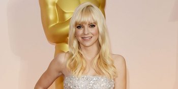 [FOTO] Sebulan Setelah Cerai, Anna Faris Jual Rumahnya Seharga 35 Miliar
