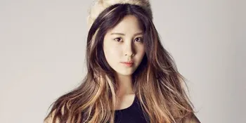 [FOTO] Seohyun SNSD Bergaya 'Aneh' di Bandara?