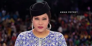 FOTO: Seru! Liburan Sederhana, Okky Lukman Makan di Pinggir Jalan